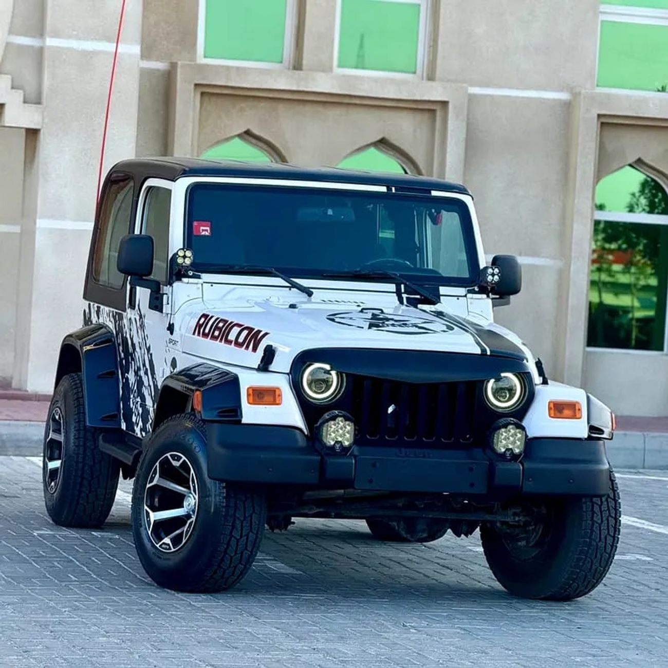 Jeep Wrangler SPORT GCC Specs جير عادي