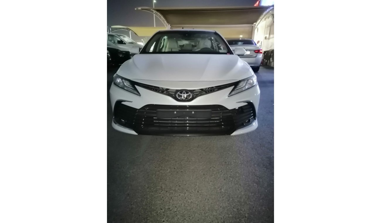 Toyota Camry 3.5 L , limited , full option , FWD