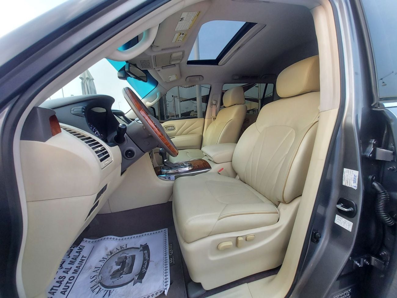إنفينيتي QX80 LUXURY