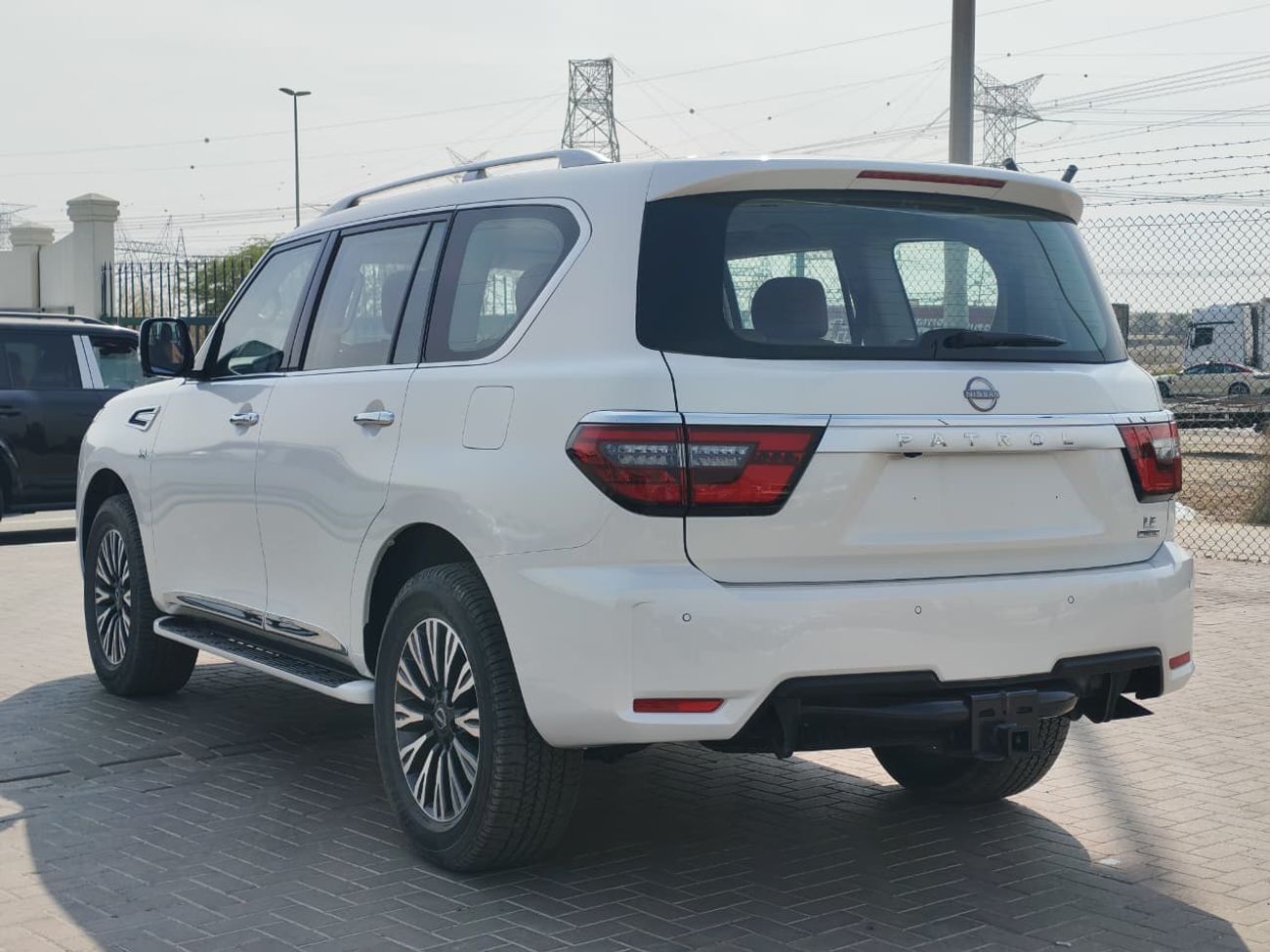 Nissan Patrol 2024 Nissan Patrol LE Platinum (Full-Option) 5.6L V8 Petrol A/T 4WD Export Only