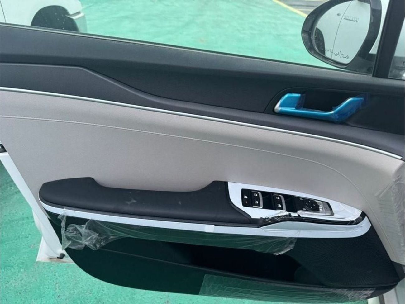 كيا K5 2.0L PETROL 2023 GCC