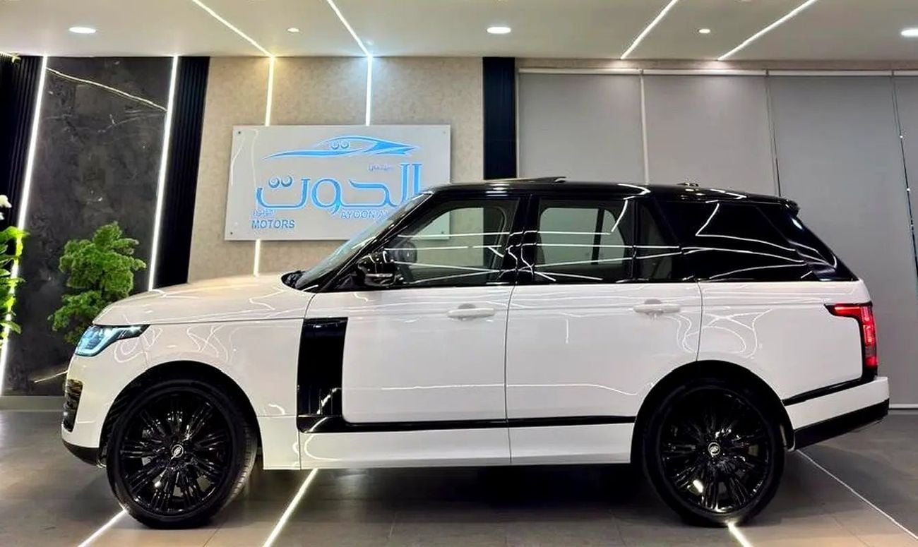 Land Rover Range Rover FACELIFT RR VOGUE V8 || F.S.H AL TAYER ||GCC || TOP RANGE || GIVEN WARRANTY ||AMAZING CONDITION