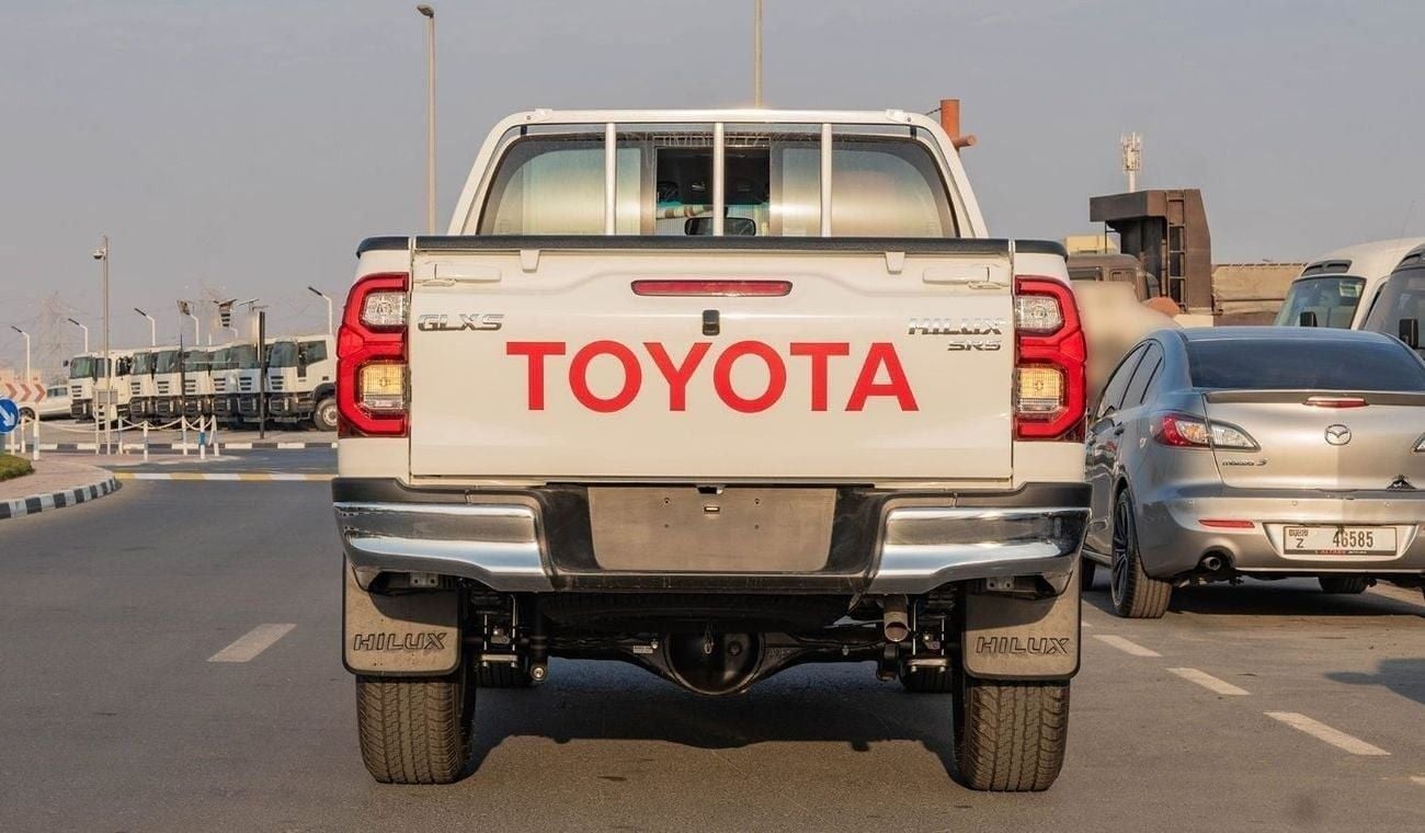 تويوتا هيلوكس 2025 Toyota Hilux GLXS 2.7L AT Petrol