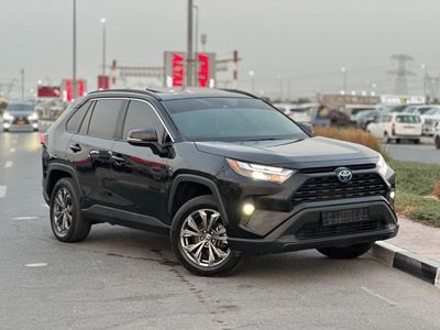 تويوتا راف ٤ XLE 2.5L