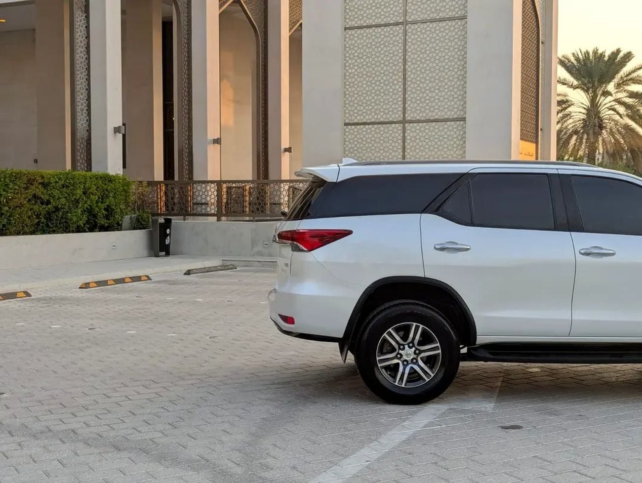 Toyota Fortuner GXR 2024 GCC SPECS INTERIOR AND EXTERIOR EXCELLENT