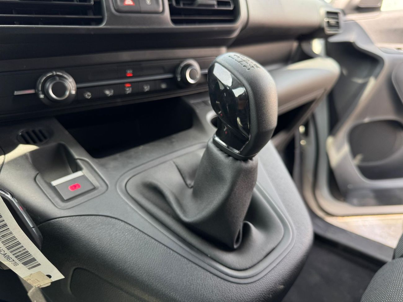 Citroen Berlingo CITROEN BERLINGO 2024 GCC 1.6L DIESEL