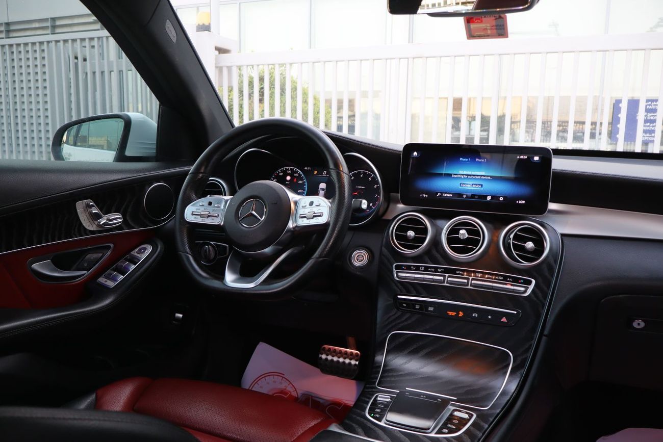 Mercedes-Benz GLC 200 Premium 2.0L AWD