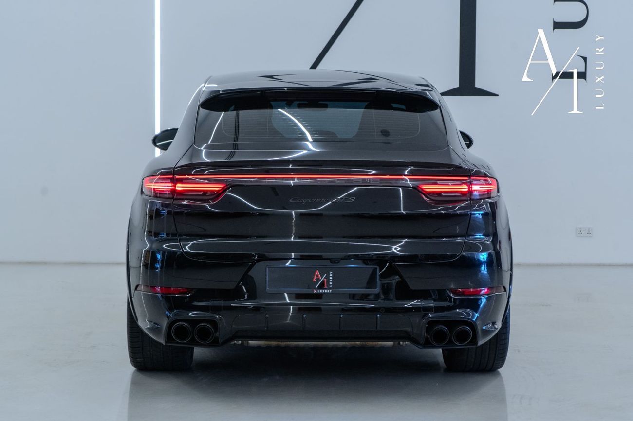 Porsche Cayenne GTS Coupe 2023 Porsche Cayenne GTS, Warranty, Sport Chrono Package, Full Options, GCC