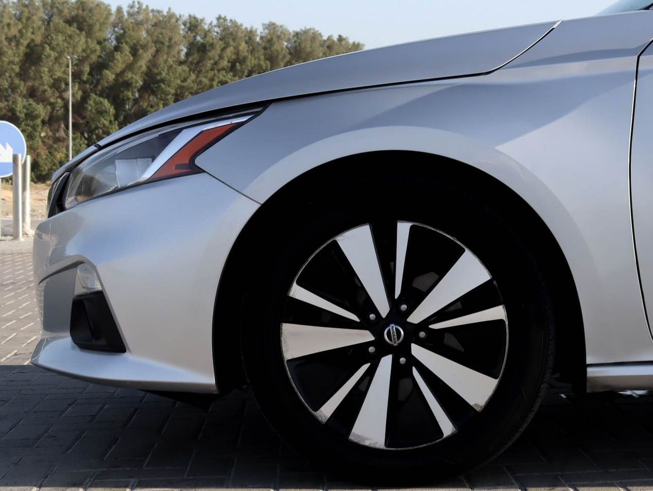 Nissan Altima 2.5 SV Nissan Altima 2.5L 2021 SV original paint GCC, accident-free, in excellent condition, 1076 P.