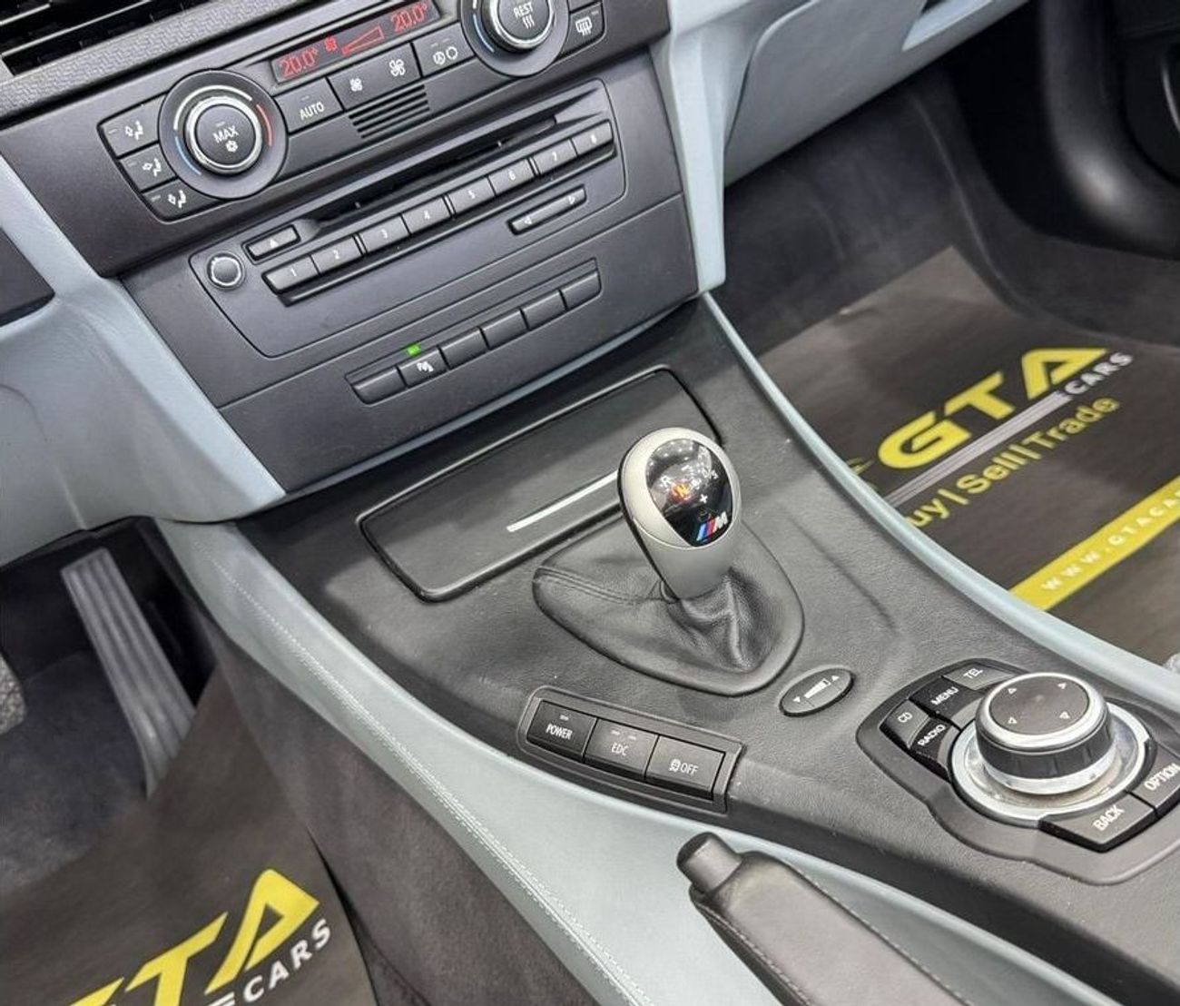 بي أم دبليو M3 2011 BMW M3 Convertible E93 (Lemans Blue Color), Full Service History, Excellent Condition, GCC