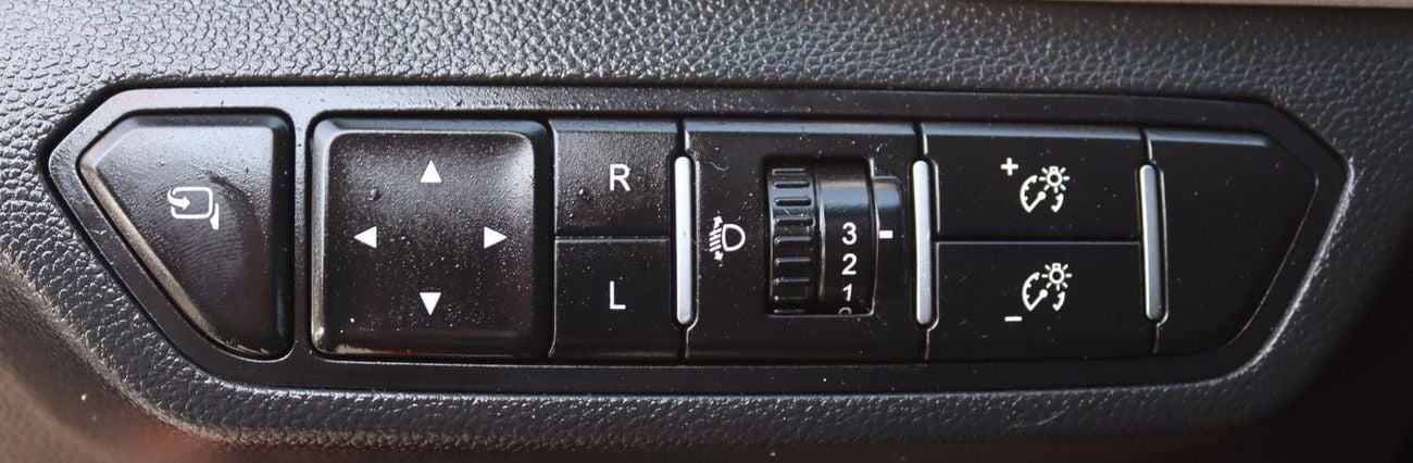 شيفروليه كابتيفا شيفورليه كابتيفا (Premier) 2021 -  خليجى محرك1.5L -  بدون حوادث 7 مقاعد  - بحاله ممتازه