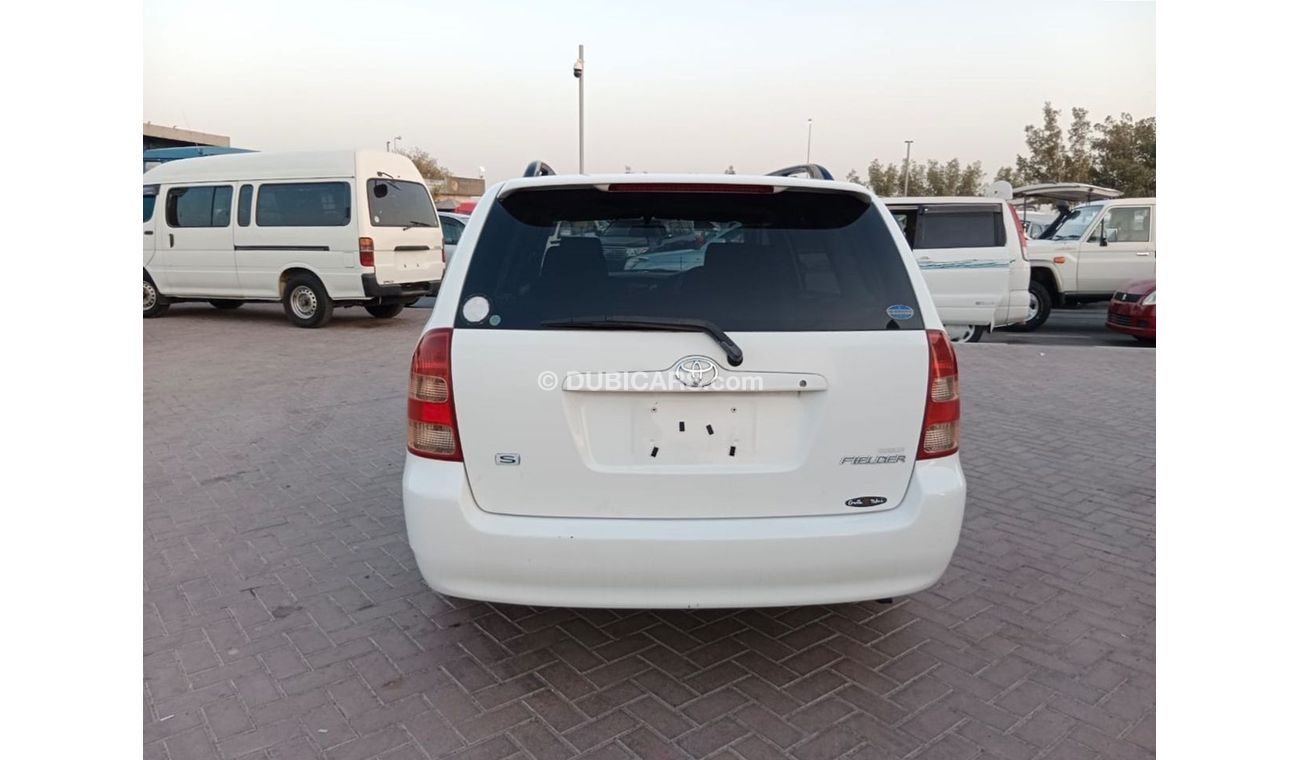 Toyota Corolla Fielder TOYOTA COROLLA FIELDER RIGHT HAND DRIVE    (PM1464)