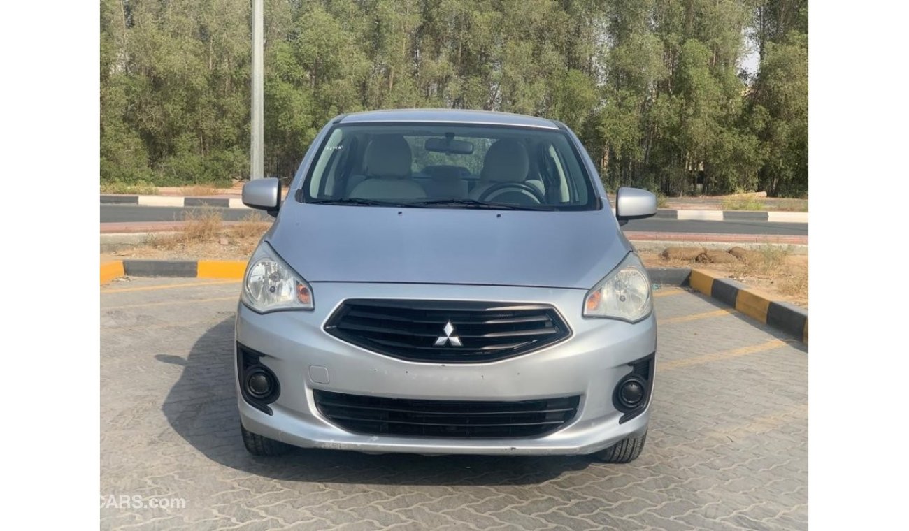 ميتسوبيشي اتراج GLX Std GLX Std GLX Std 2014 Sedan Ref#448