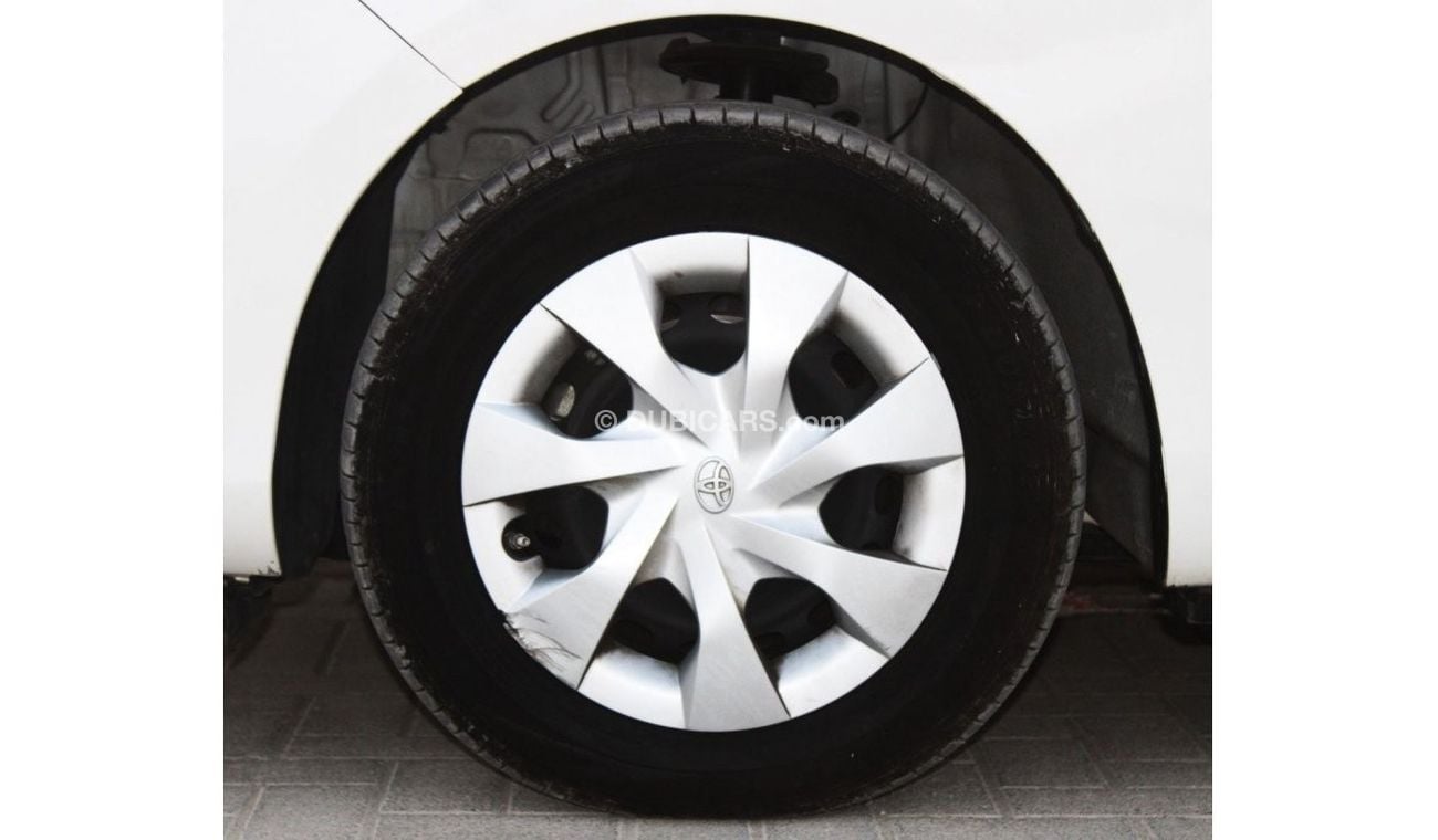 تويوتا يارس SE+ تويوتا يارس 2022 خليجي بحالة ممتازة