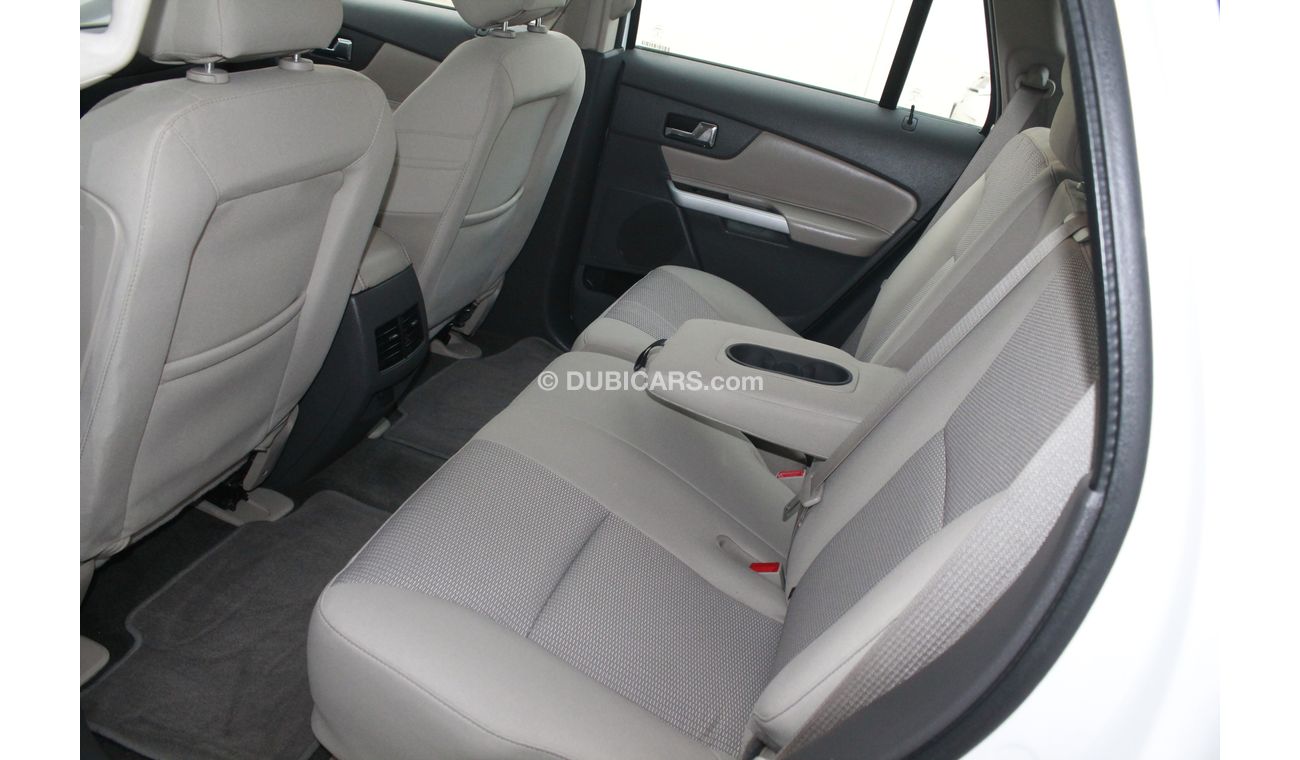 Ford Edge 3.5L SEL V6 ALL WHEEL DRIVE 2014 WITH BLUETOOTH
