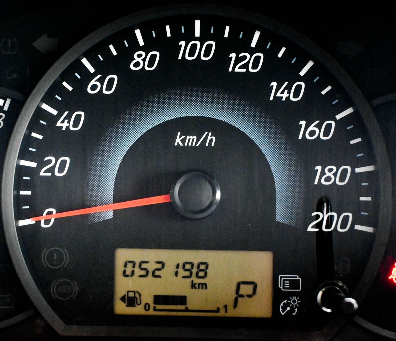 ميتسوبيشي اتراج GLX Base 1.2L