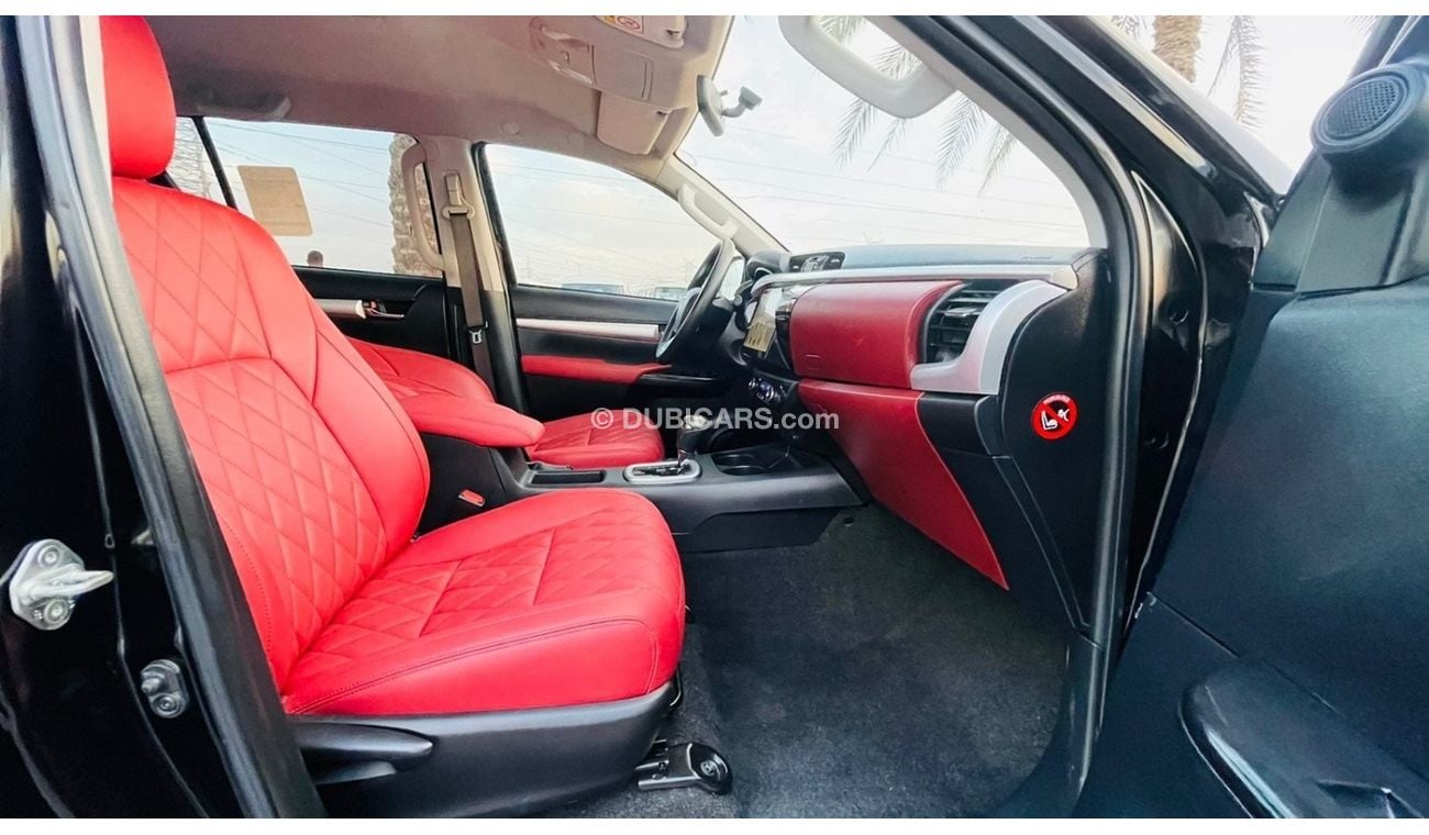 Toyota Hilux TRD 2018 Adventure GCC V6 4.0L Petrol Push Start [LHD] AT 4x4 Leather Seats Premium Condition