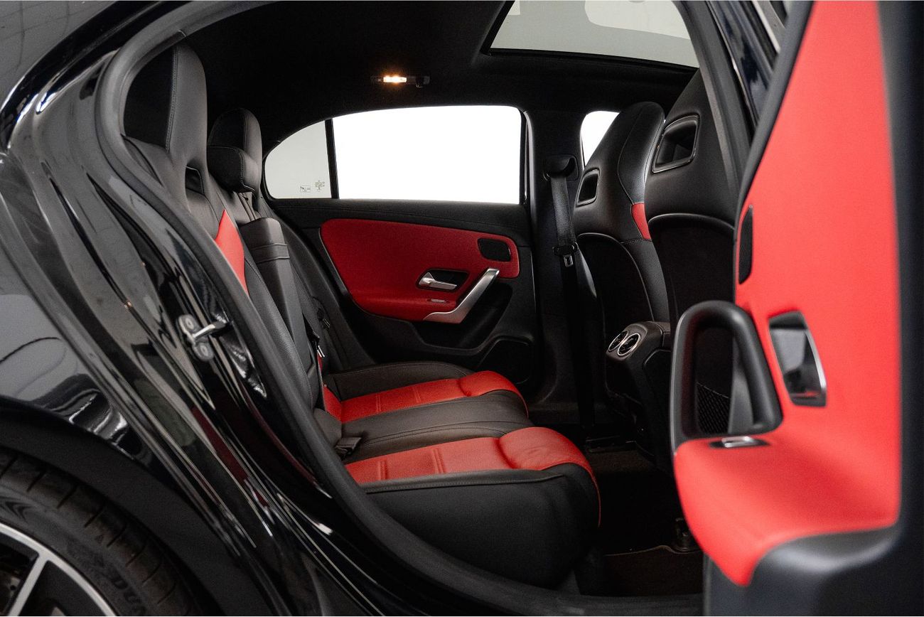 Mercedes-Benz A 35 AMG 4MATIC Hatchback