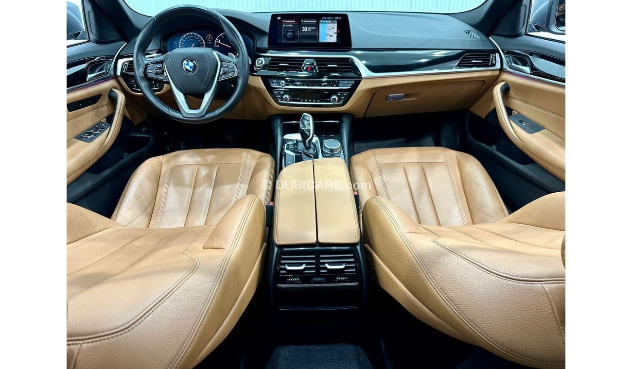 BMW 520i 2019 BMW 520i Exclusive Plus, May 2024 BMW Warranty & Service Contract, Full Options, GCC