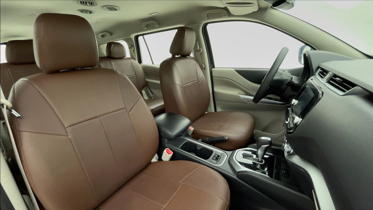 نيسان إكستيرا TITANIUM 2.5 | بدون دفعة مقدمة | اختبار القيادة في المنزل