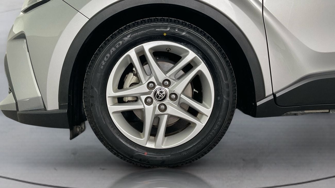 Toyota CHR VX 1.8L (100 HP) VX | Guaranteed Warranty | 0 Down Payment