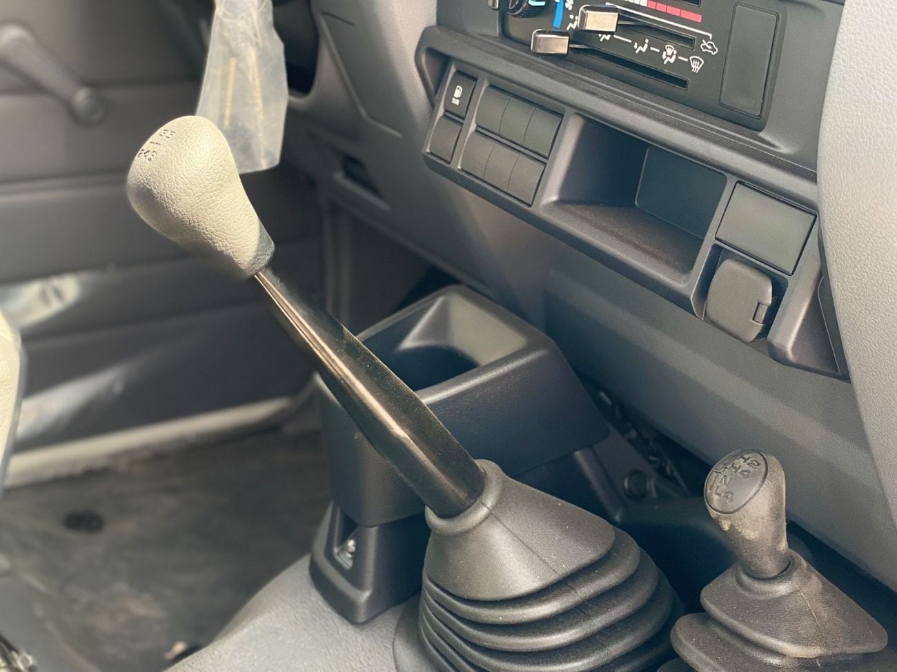 Toyota Land Cruiser Pick Up 4.0 Petrol Brand new