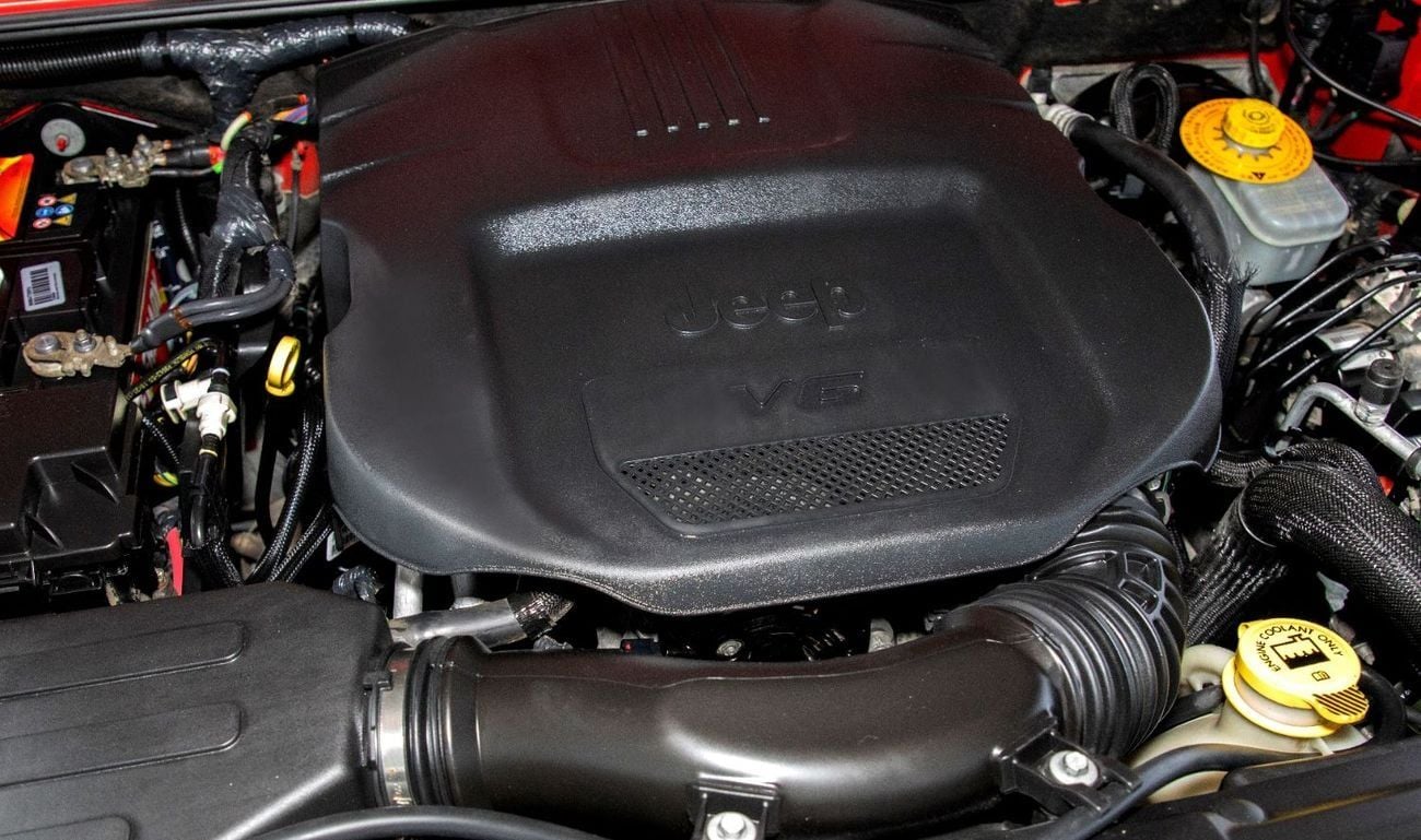 Jeep Wrangler Sport 3.6L A/T
