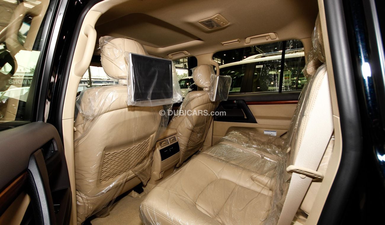 Toyota Land Cruiser GXR Black Edition