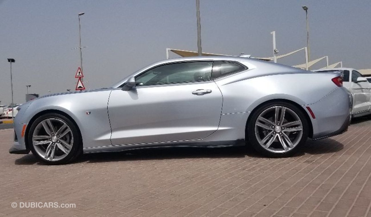 شيفروليه كامارو V6 CAMARO / HEAD UP DISPLAY/ ORIGNAL AIRBAGS / MARVELLOUS CONDITION