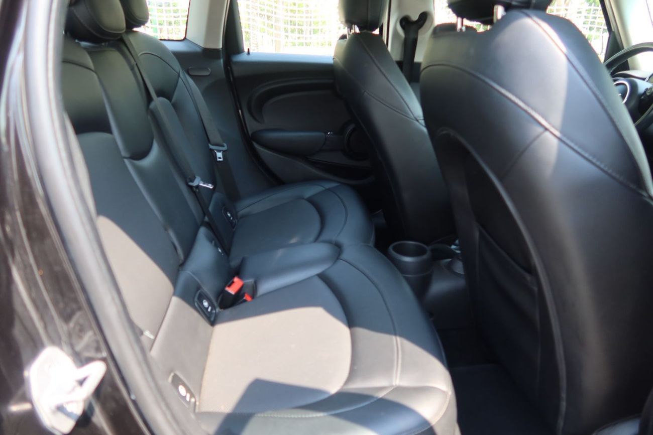 ميني كوبر Std 1.6L