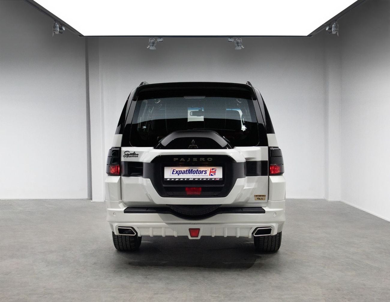 Mitsubishi Pajero Signature Edition