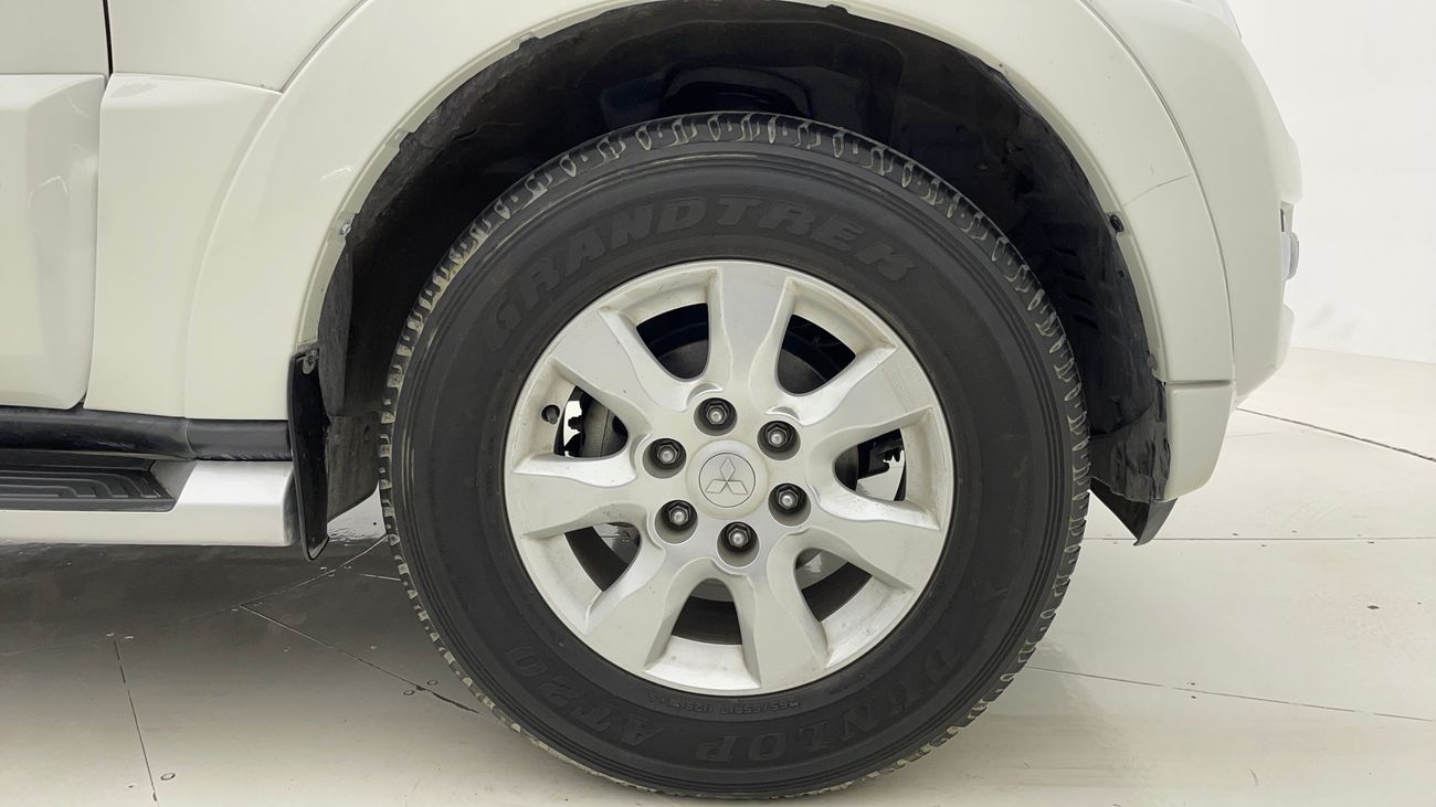 Mitsubishi Pajero GLS BASE 3.5 | Zero Down Payment | Free Home Test Drive