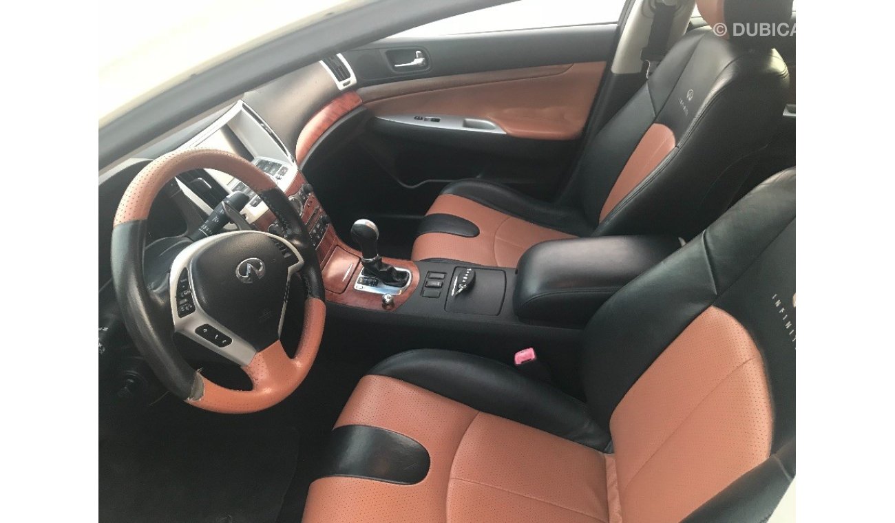 Infiniti G35 2008