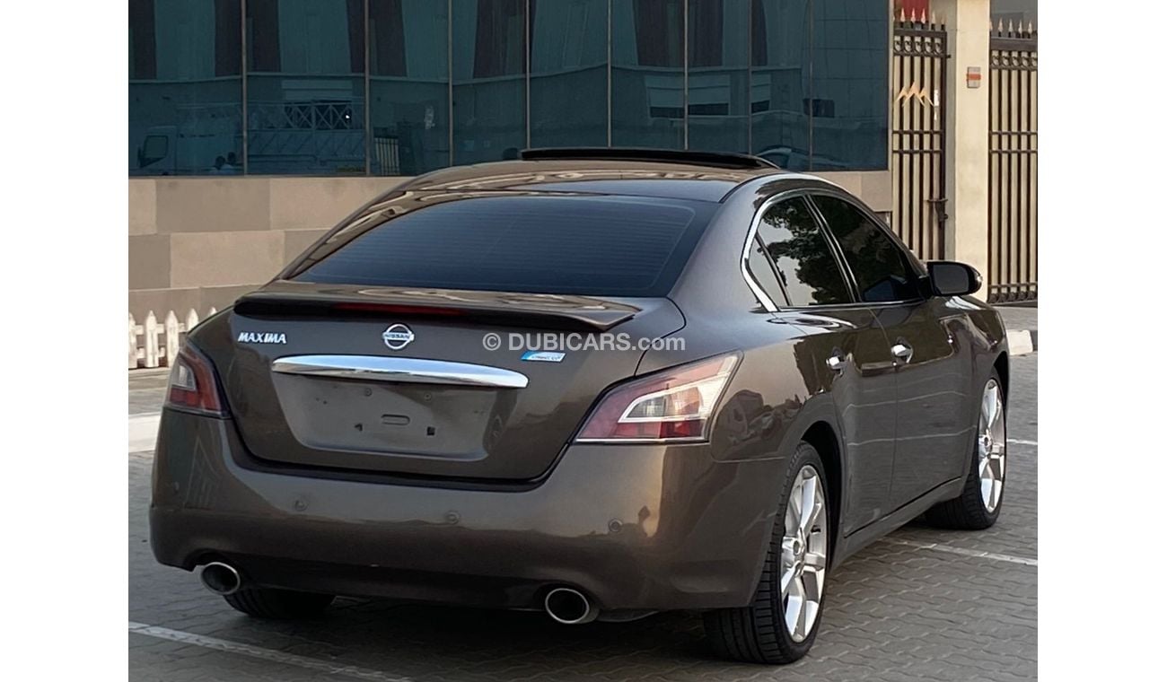 Nissan Maxima SR