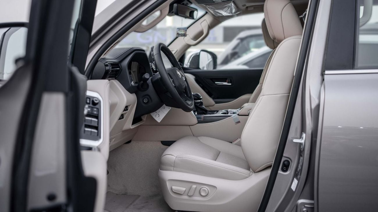 تويوتا لاند كروزر 2026 Toyota Land Cruiser 300 VXR 3.5L AT Hybrid (Bronze-Beige)