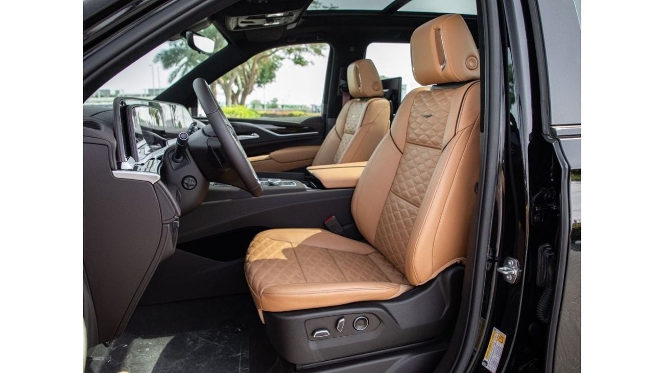 Cadillac Escalade Sport 4WD + TV BLACK EDITION/GCC/3 years warranty. For Local Registration +10%