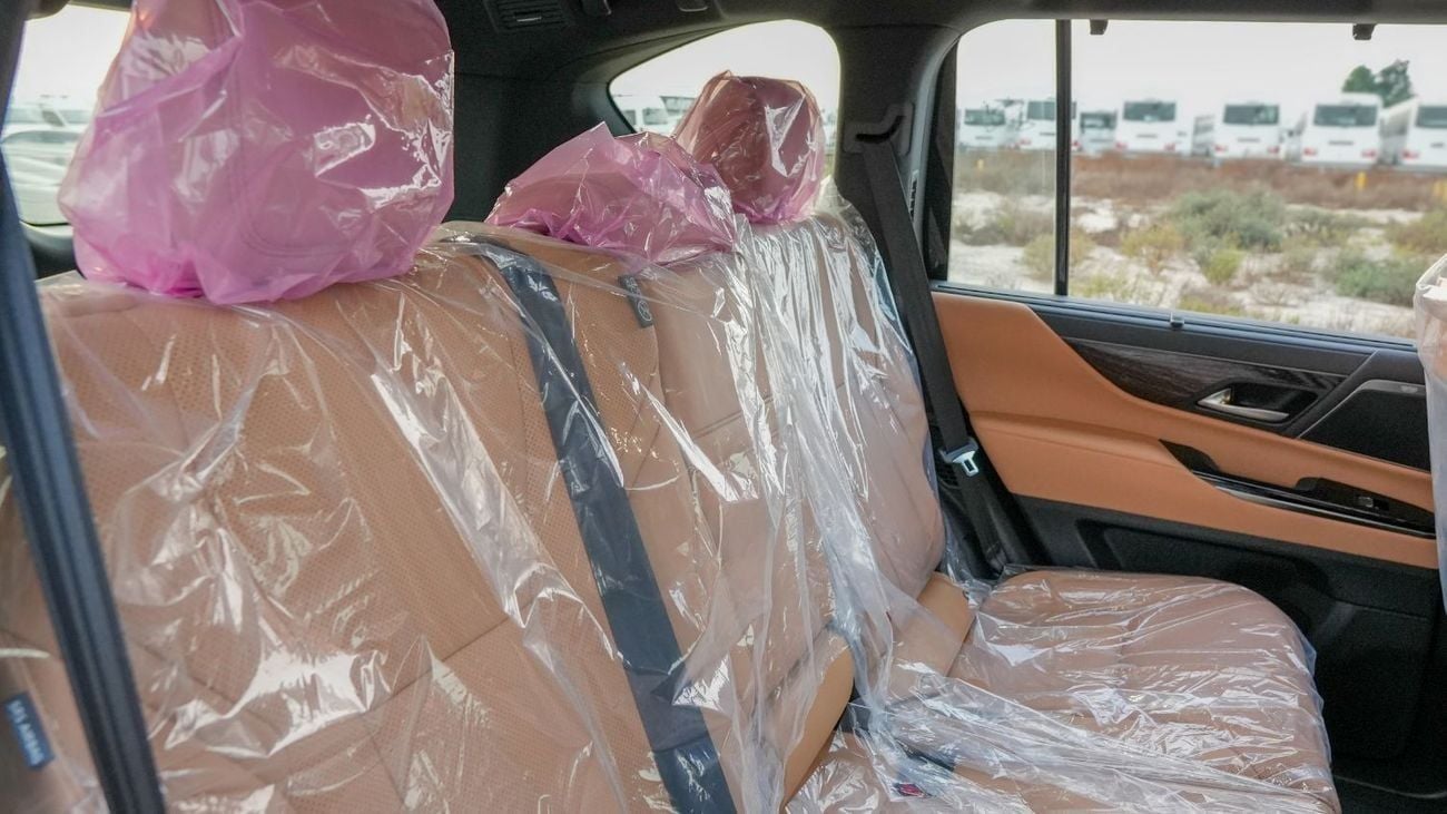 لكزس LX 700h 2026 Lexus LX700h Signature 3.5L AT Hybrid (White) 5 Seats