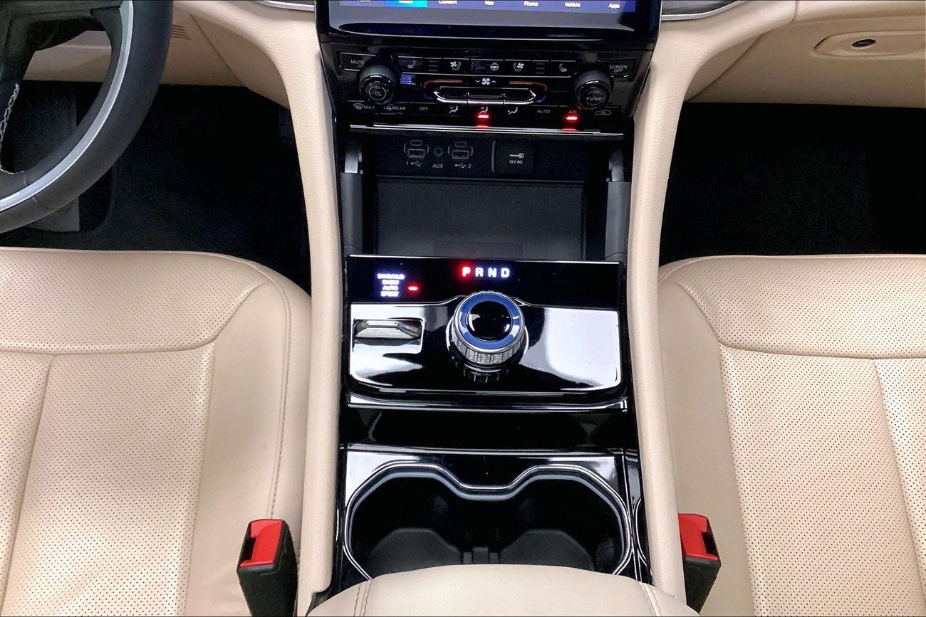 جيب جراند شيروكي Limited Plus | شامل الضمان | 0 ﺪﻔﻋﺓ ﺃﻮﻟﻯ