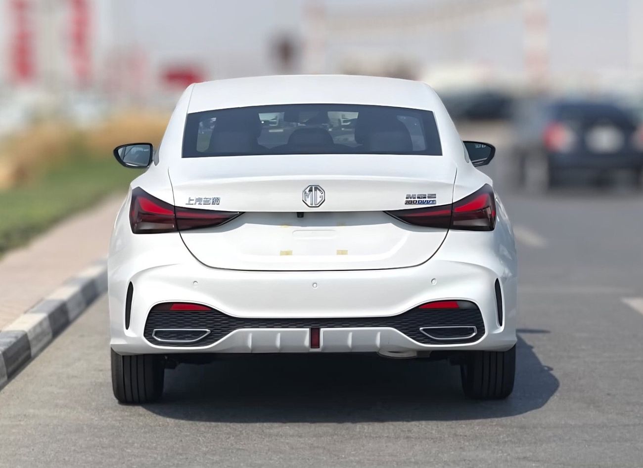 أم جي 5 2025 MG5 1.5L LUXURY AUTOMATIC TRANSMISSION FULL OPTION