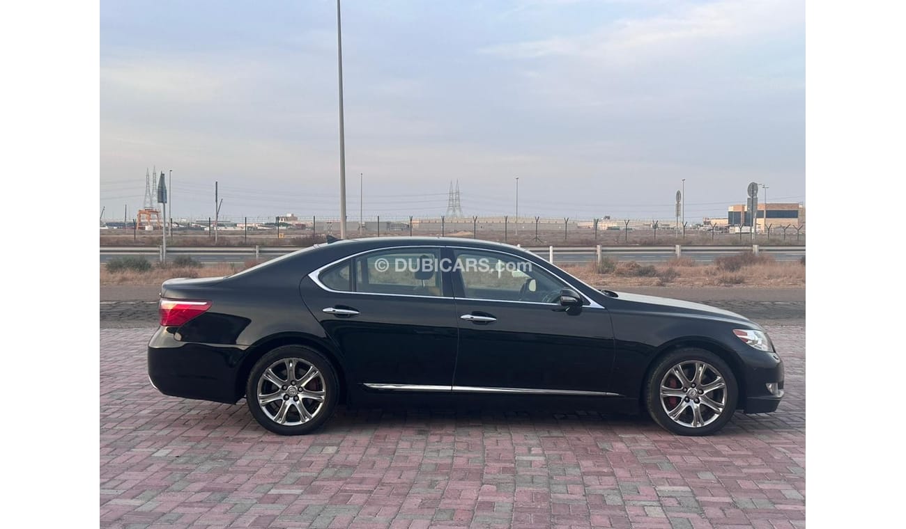 Lexus LS460