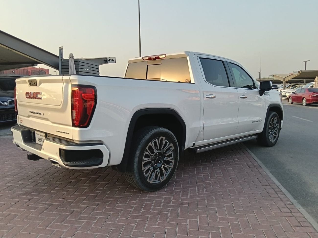 جي أم سي سييرا 1500 CREWCAB ELEVATION