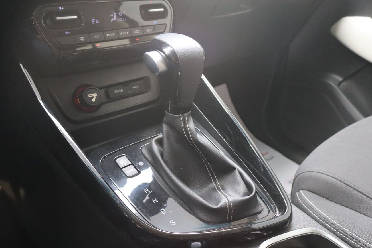 Chevrolet Captiva LT 1.5L (150 HP) (7 Seater)