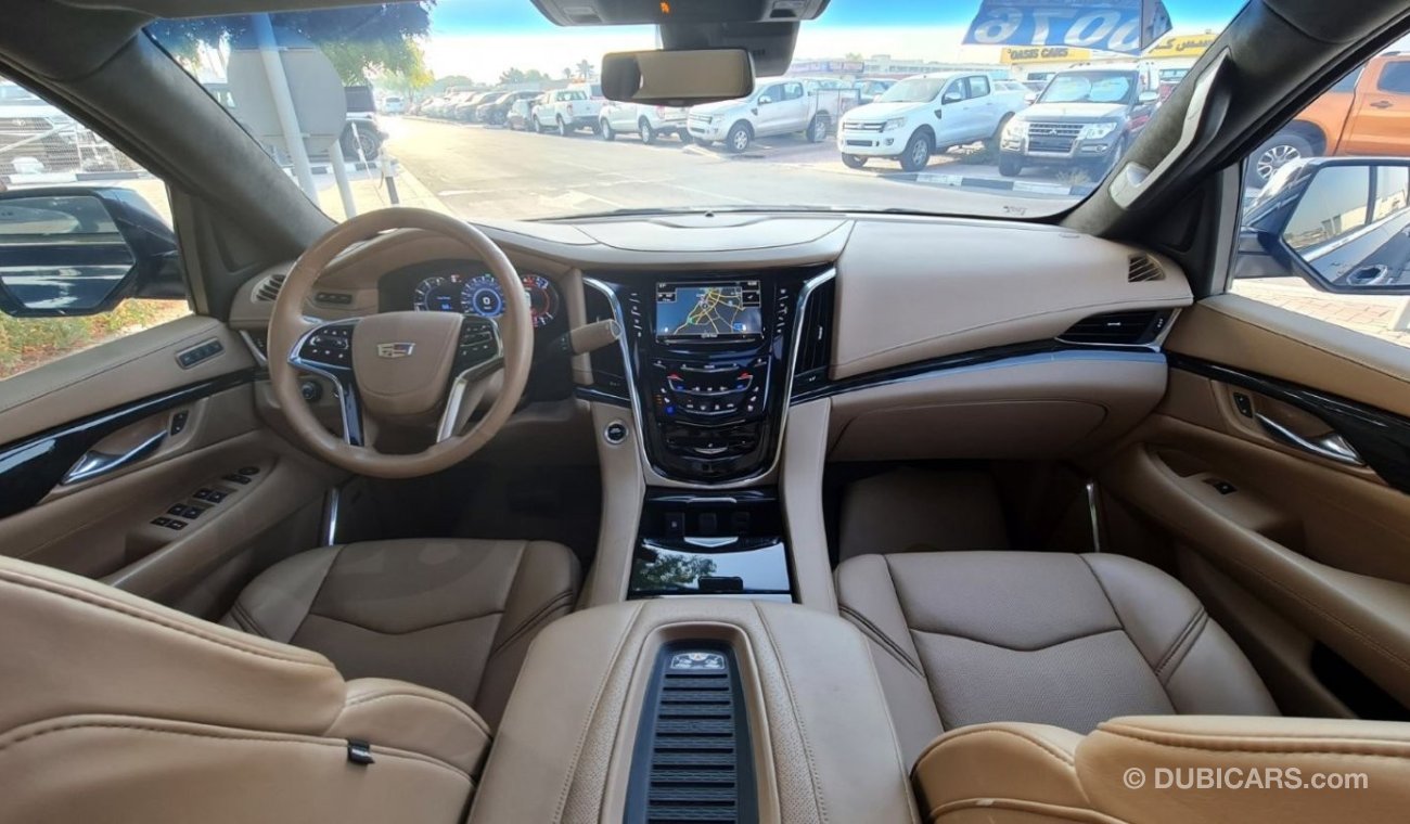 Cadillac Escalade ESV Platinum 2018 6.2L V8 Full Service History GCC