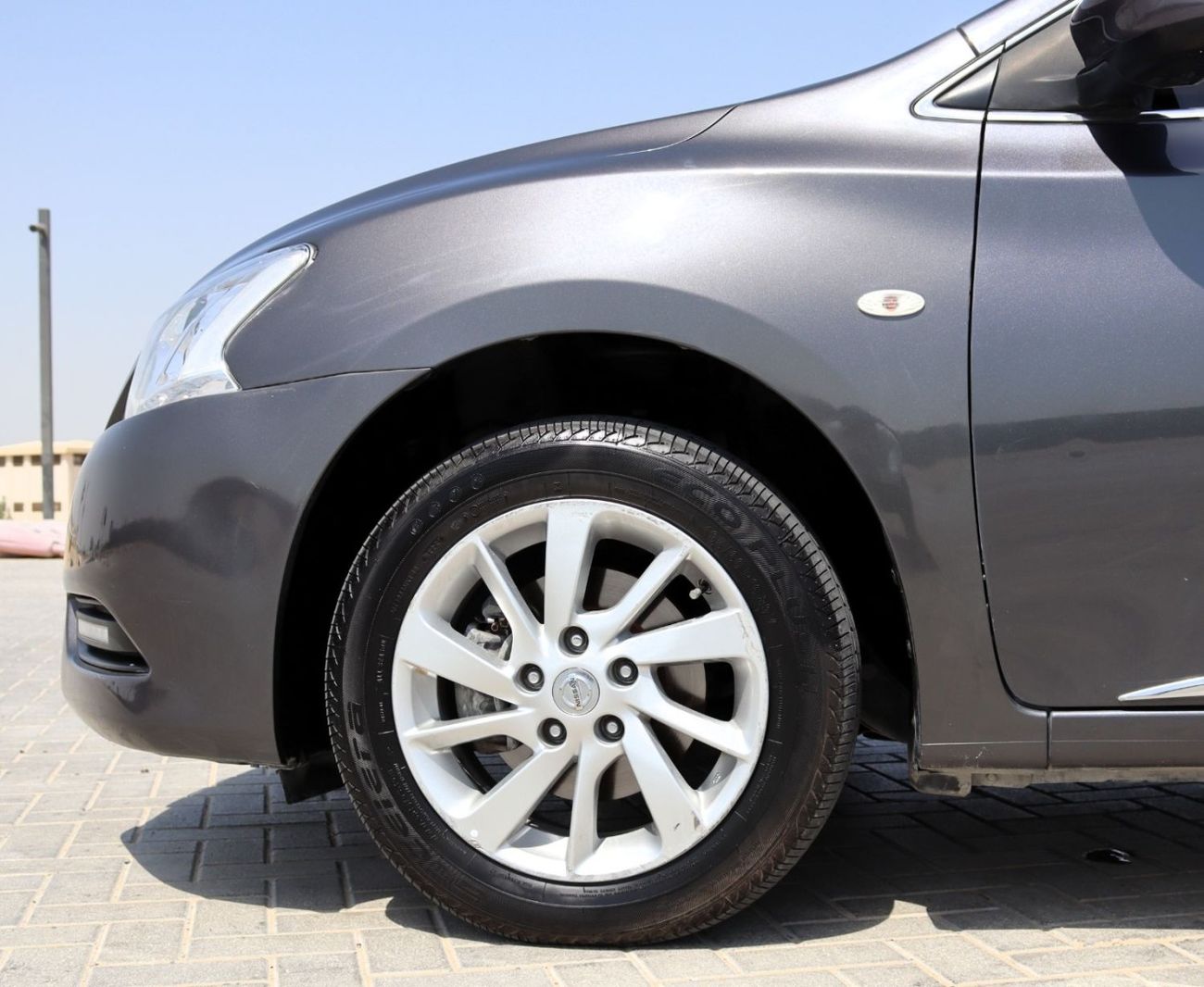 نيسان سنترا S 1.8L