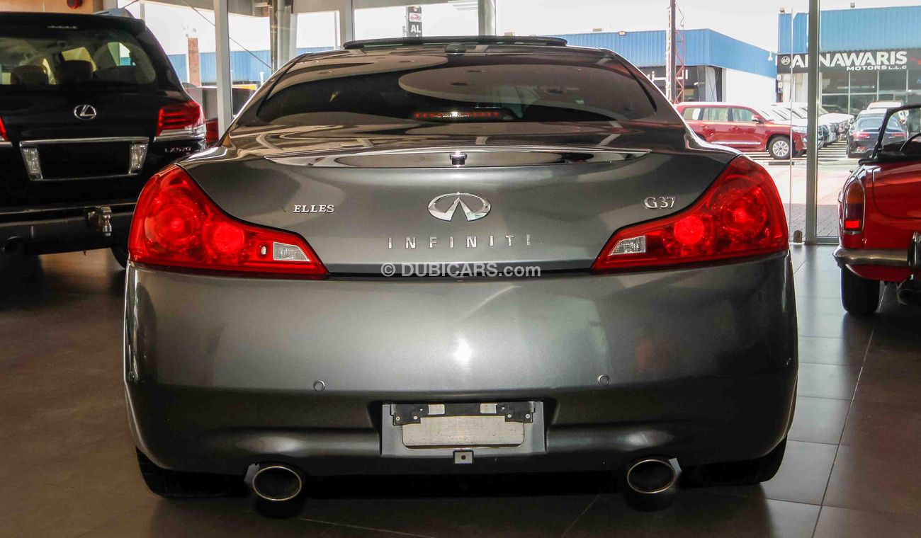 Infiniti G37