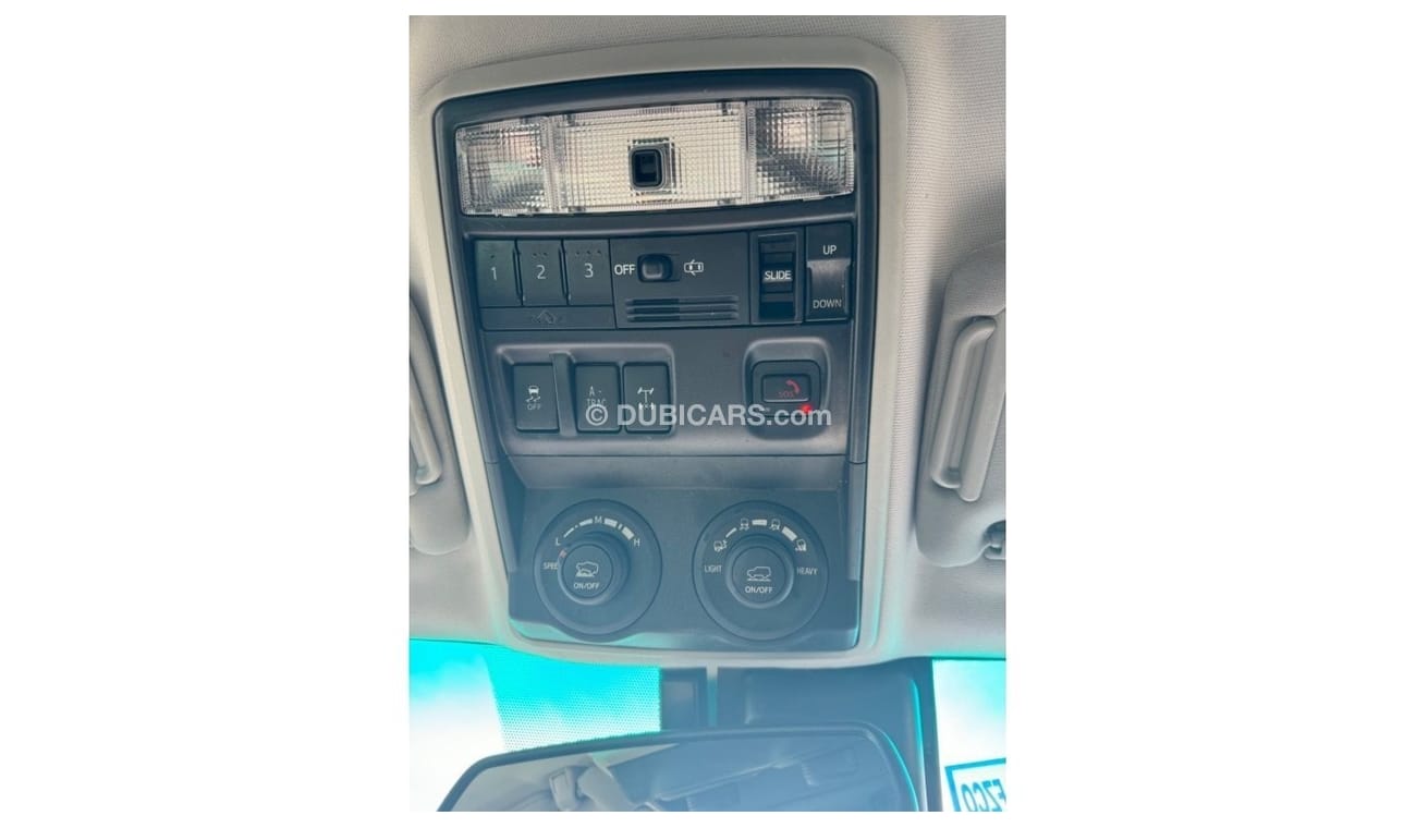 Toyota 4Runner 2020 BLUE TRD OFF ROAD SUNROOF PUSH START 4x4 CANADA SPEC