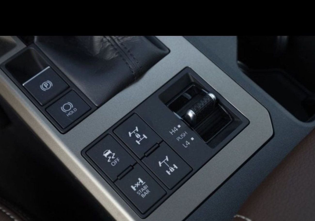 Toyota Prado 2.4L PETROL 2024 GCC