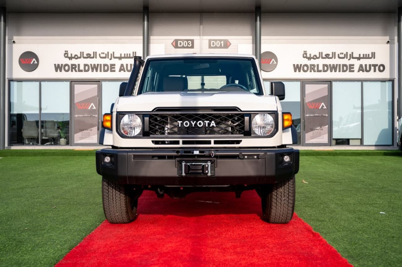 Toyota Land Cruiser Pick Up 79 4.0L PETROL AUTOMATIC 2025 MODEL GCC SPEC