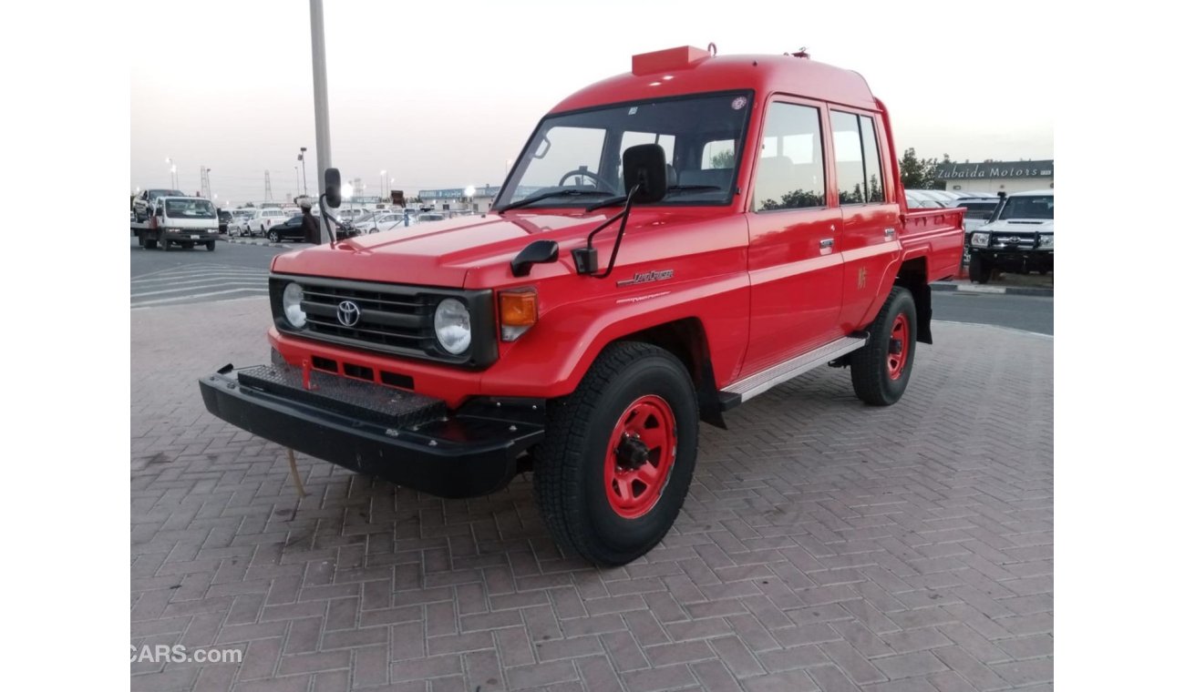 تويوتا لاند كروزر بيك آب TOYOTA LAND CRUISER PICK UP RIGHT HAND DRIVE (PM1031)