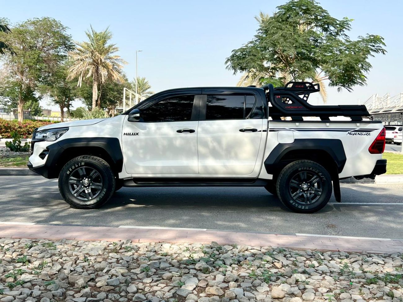 تويوتا هيلوكس 